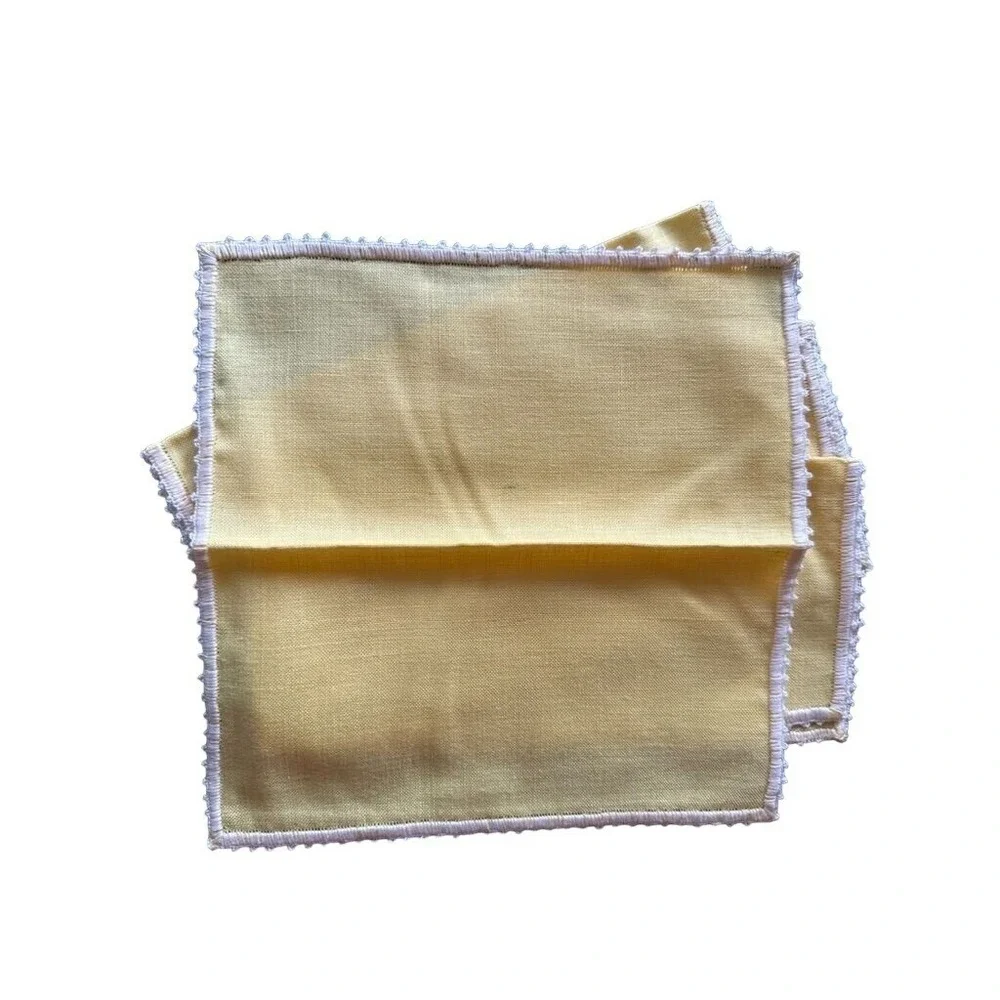 Handcrafted Yellow Linen Napkin and Placemat set White Crochet Edging - Set of 4